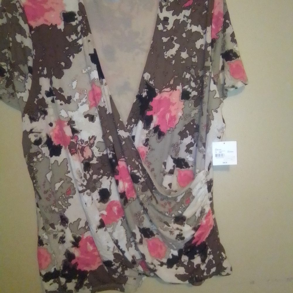 Floral V-Neck Women Top
